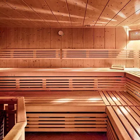 فندق Ever Gruen كابرون