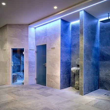 Ever Gruen 4* كابرون