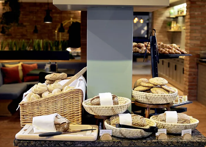 Ever Gruen מלון 4*